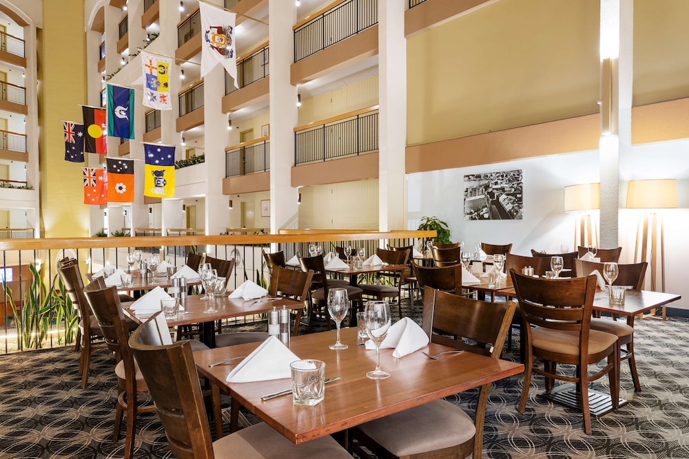 Sydney Harbour Hotel 55/71