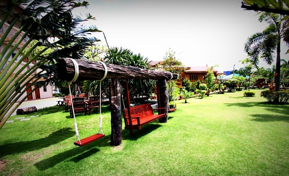 P.N. Gold Resort 42/48