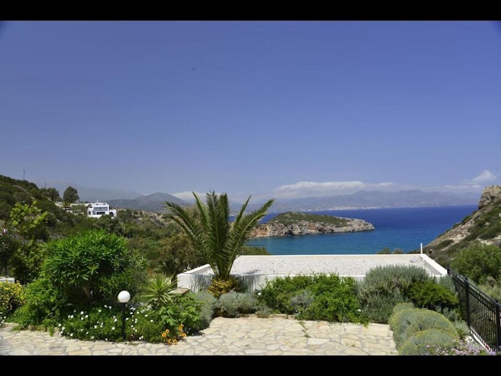 Istron Collection Villas 46/50