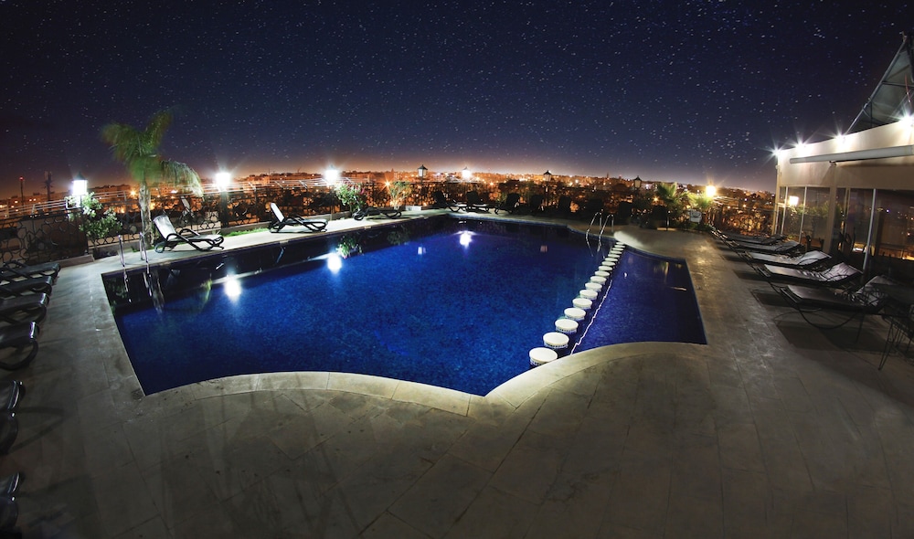 Imperial Plaza & Spa 61/70