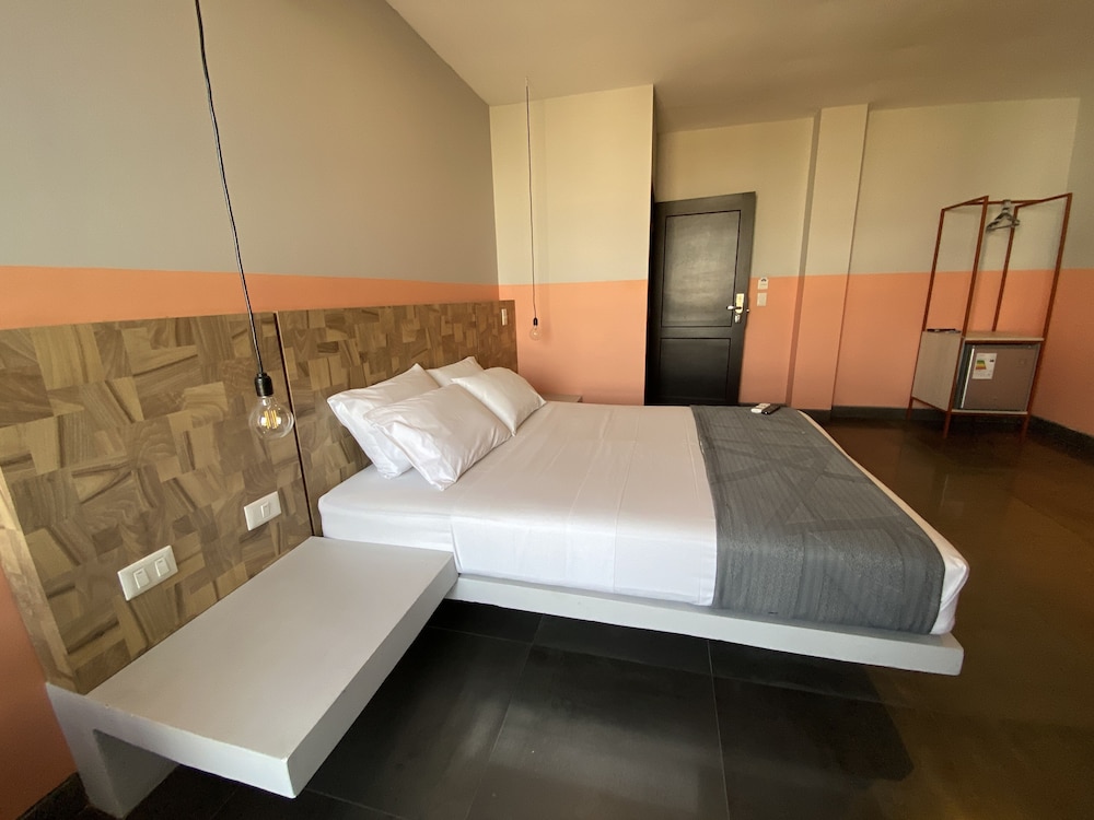 Hotel G 14/50
