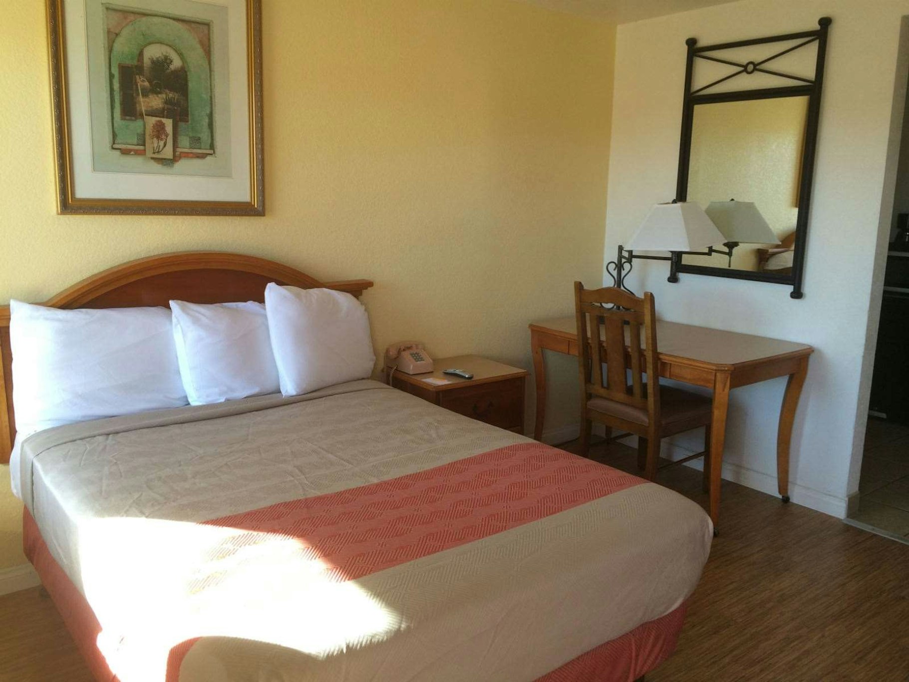 VAGABOND INN HEMET 21/33
