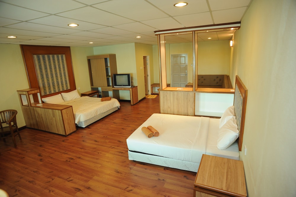 Arwana Inn 13/54