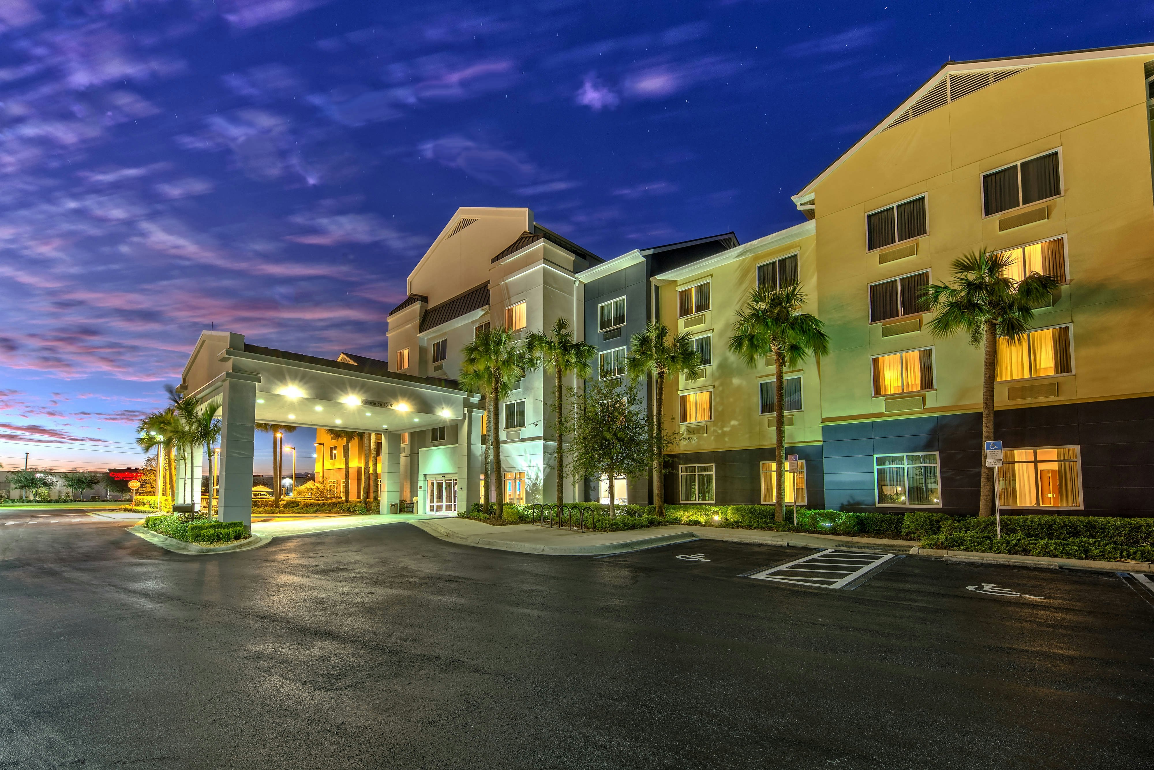 Fairfield Inn Suites By Marriott Naples 1/18