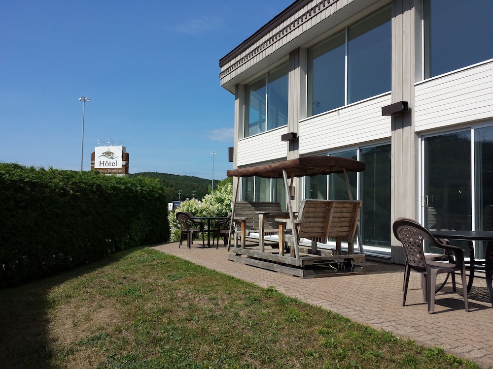 Hotel Vacances Tremblant 2/48