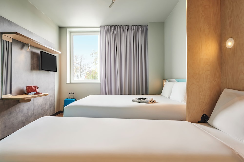 ibis budget Valence Nord Plateau des Couleures 11/54