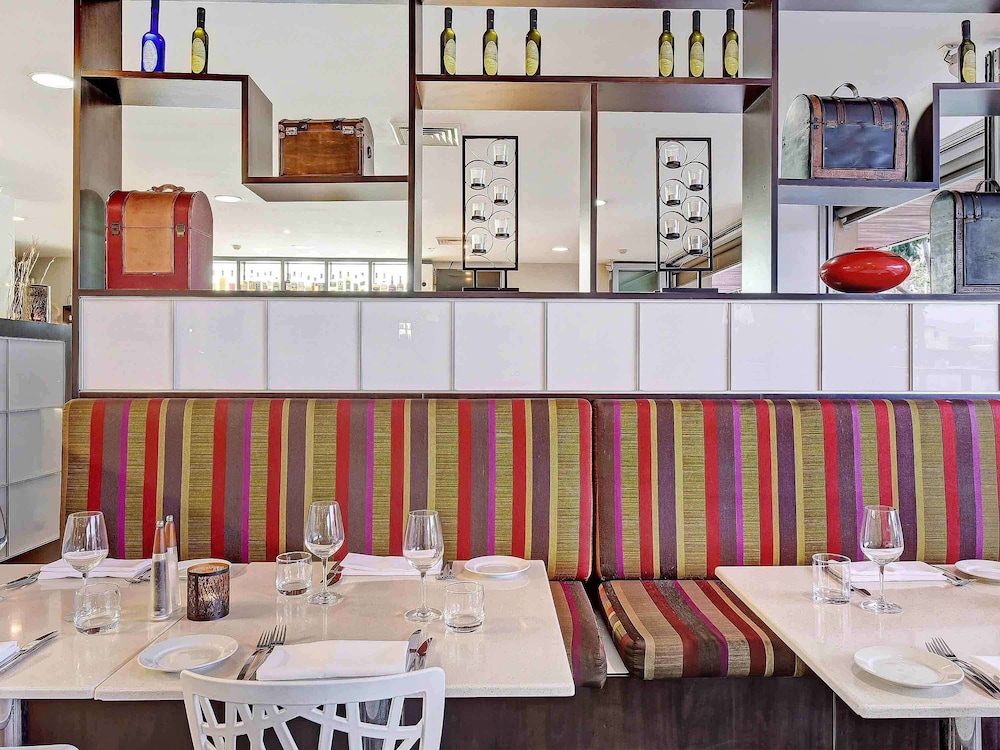 Mercure Centro Port Macquarie 52/68