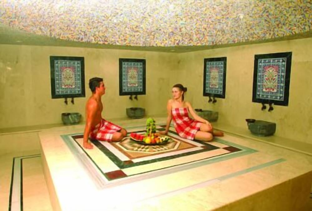 Club Hotel Rama 5/50