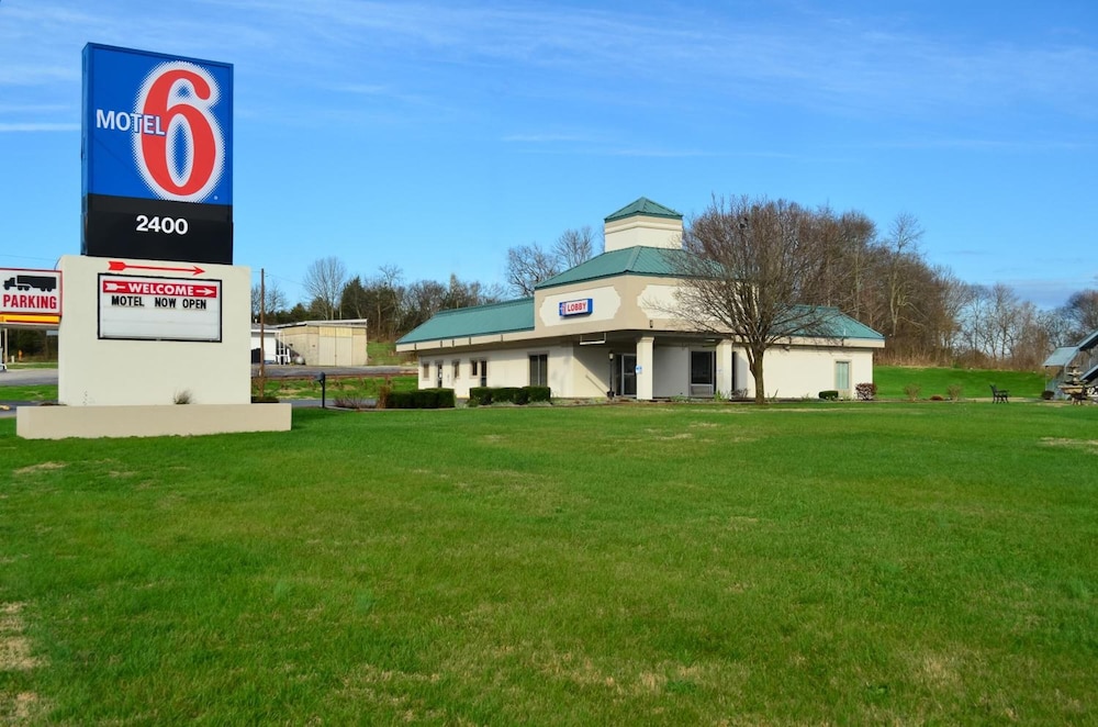 Motel6 Pulaski Tn 43/49