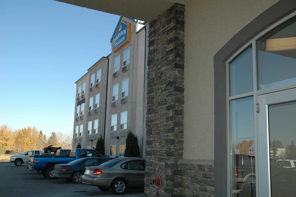 Lakeview Inn & Suites Fort Saskatchewan 27/28
