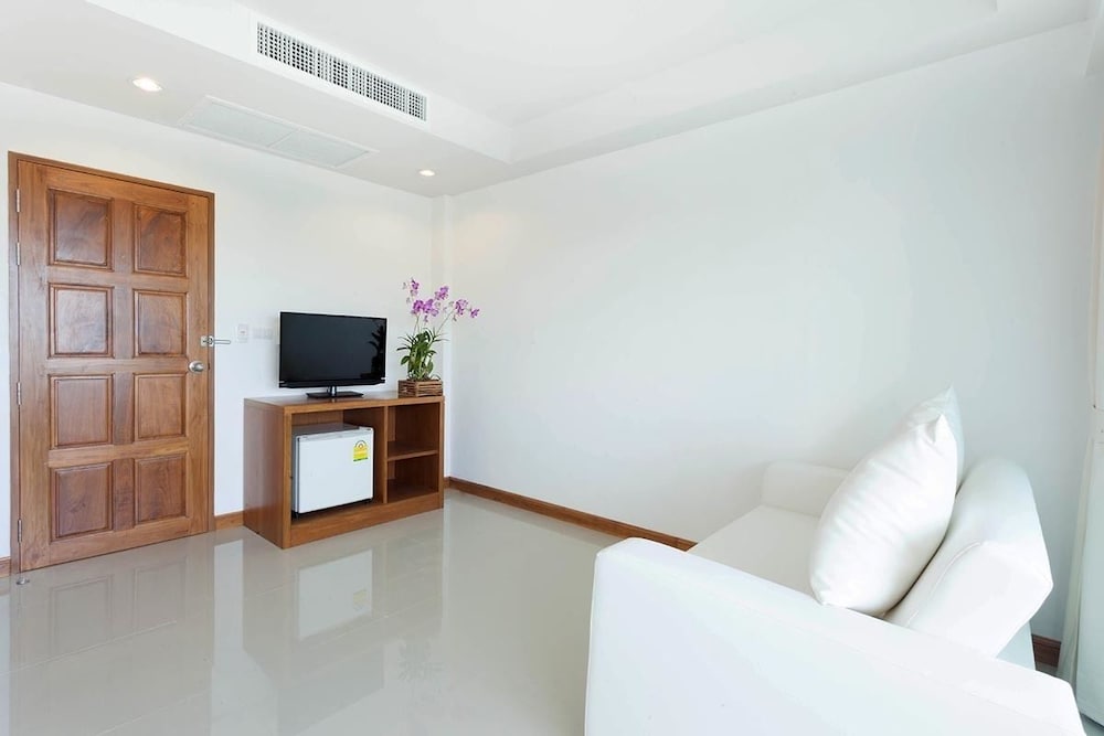 Rawai Princess Hotel 26/50