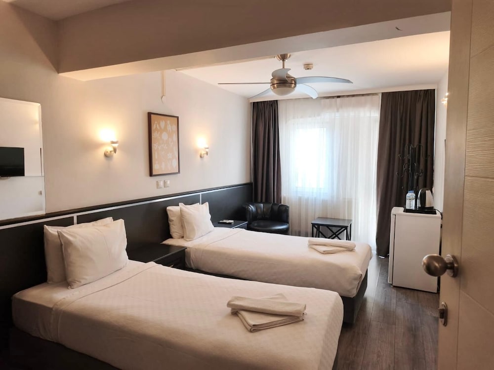 Otel Balca 14/43