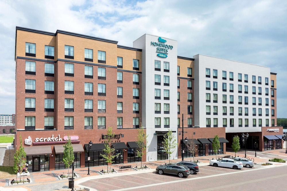 Homewood Suites by Hilton Coralville Iowa River Landing