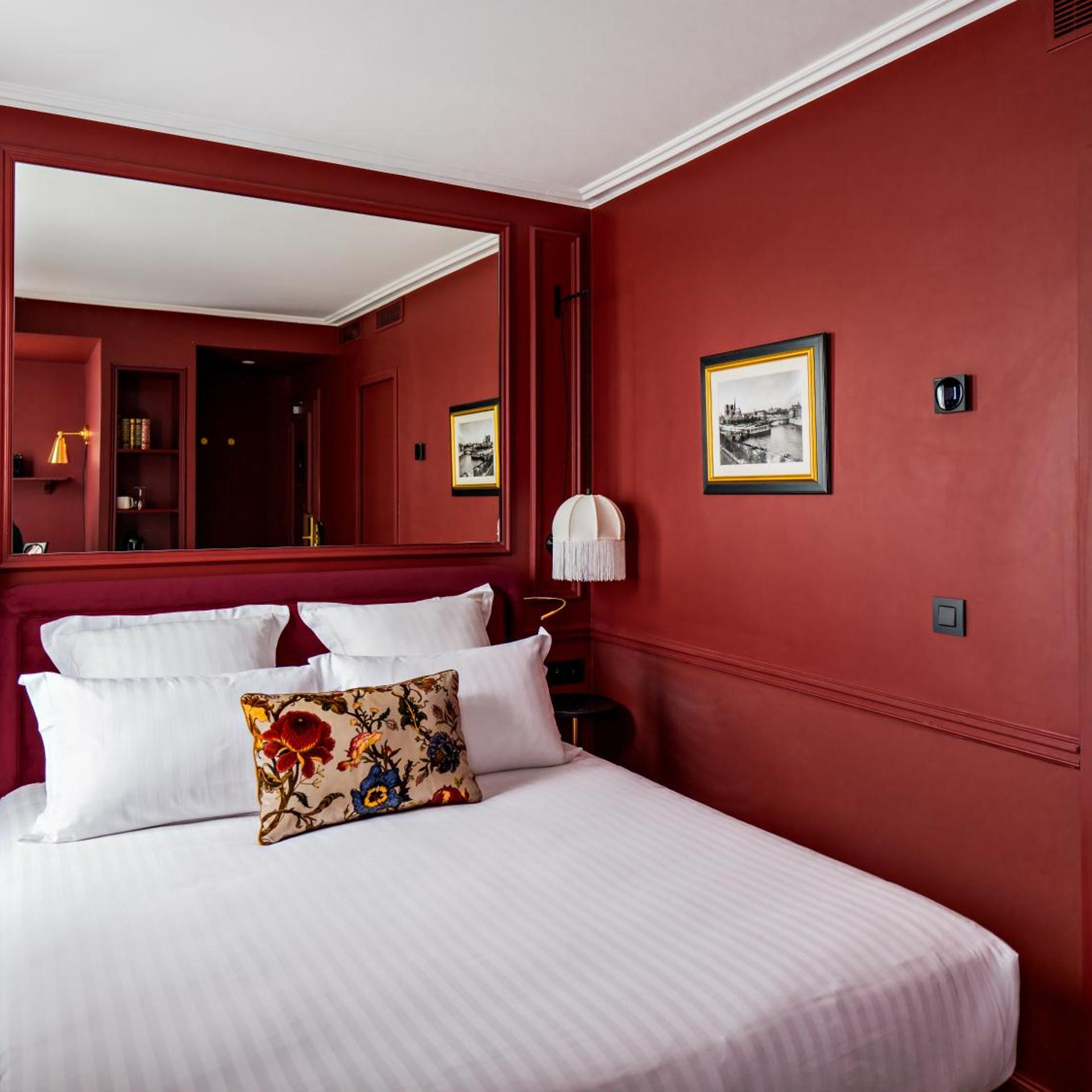 Renovated, Premium, Eiffel View