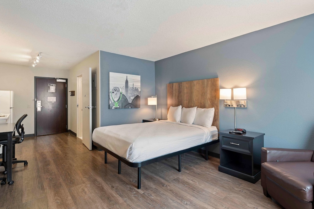 Extended Stay America - Charlotte - University Place 21/53