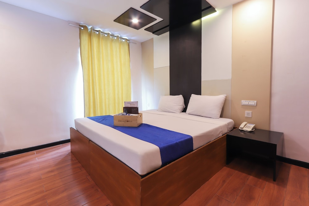Icon Hotel North Edsa 13/65