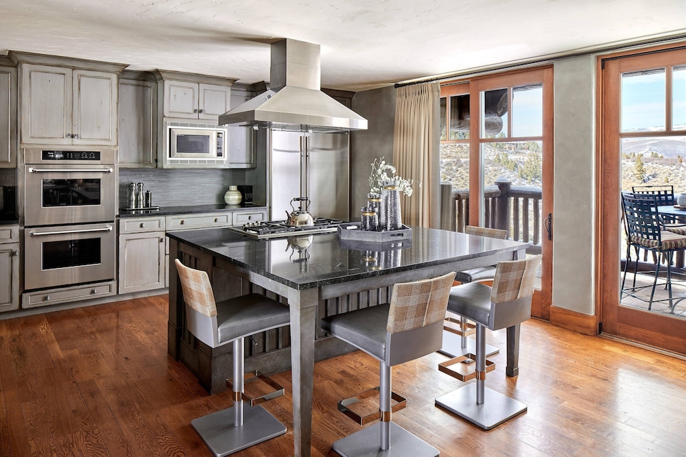 The Ritz-Carlton, Bachelor Gulch 33/47