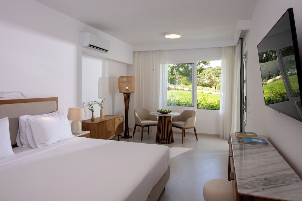 Leptos Panorama Hotel 15/50