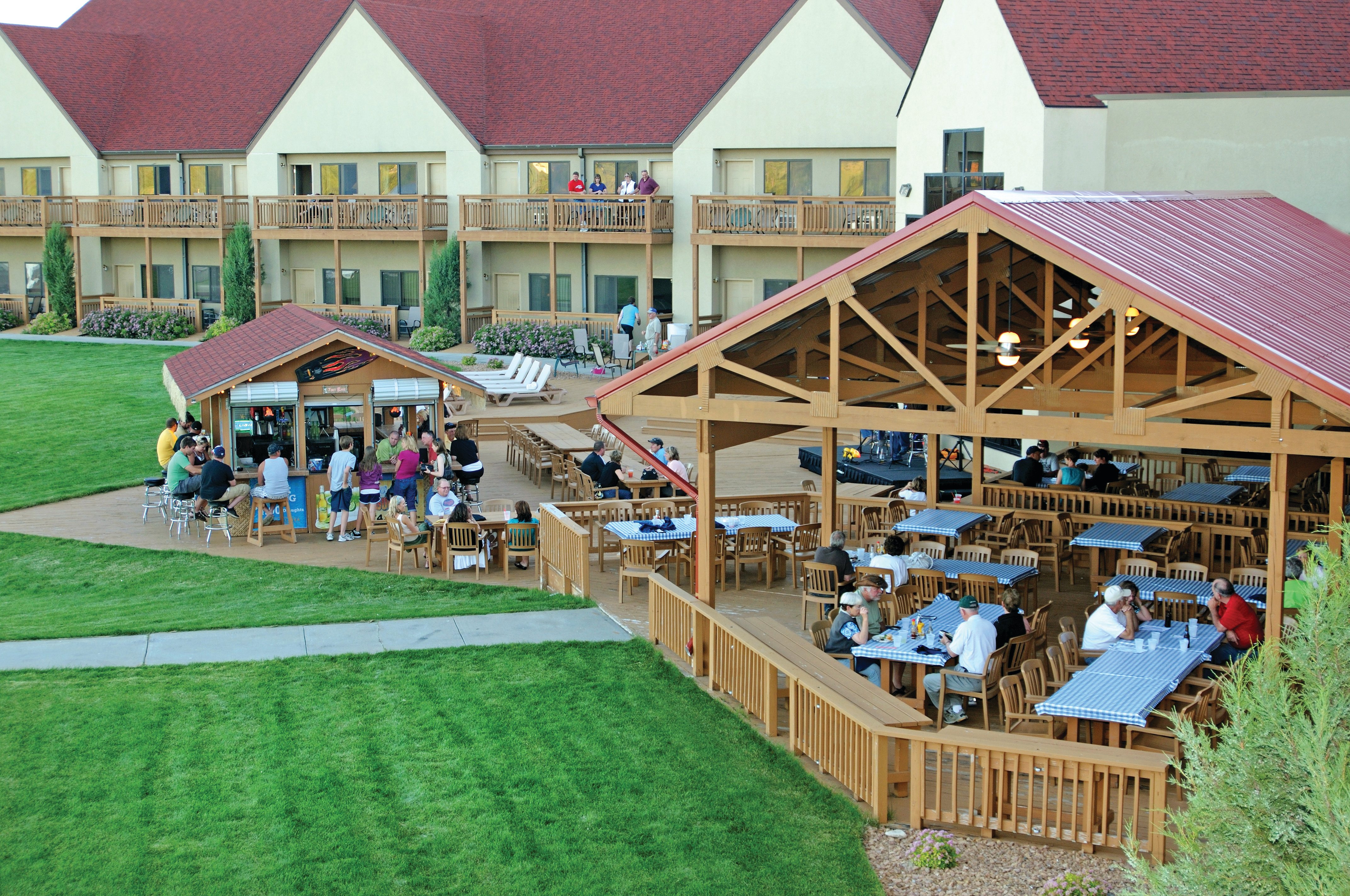 Arrowwood Resort At Cedar Shore 15/25