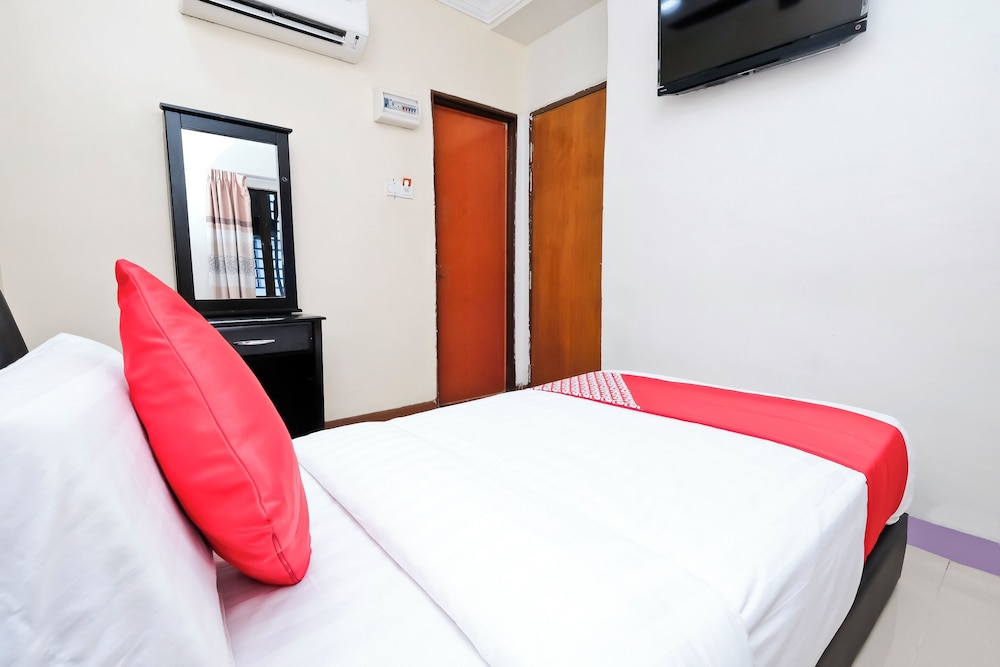 OYO 714 Arina Hotel 19/24