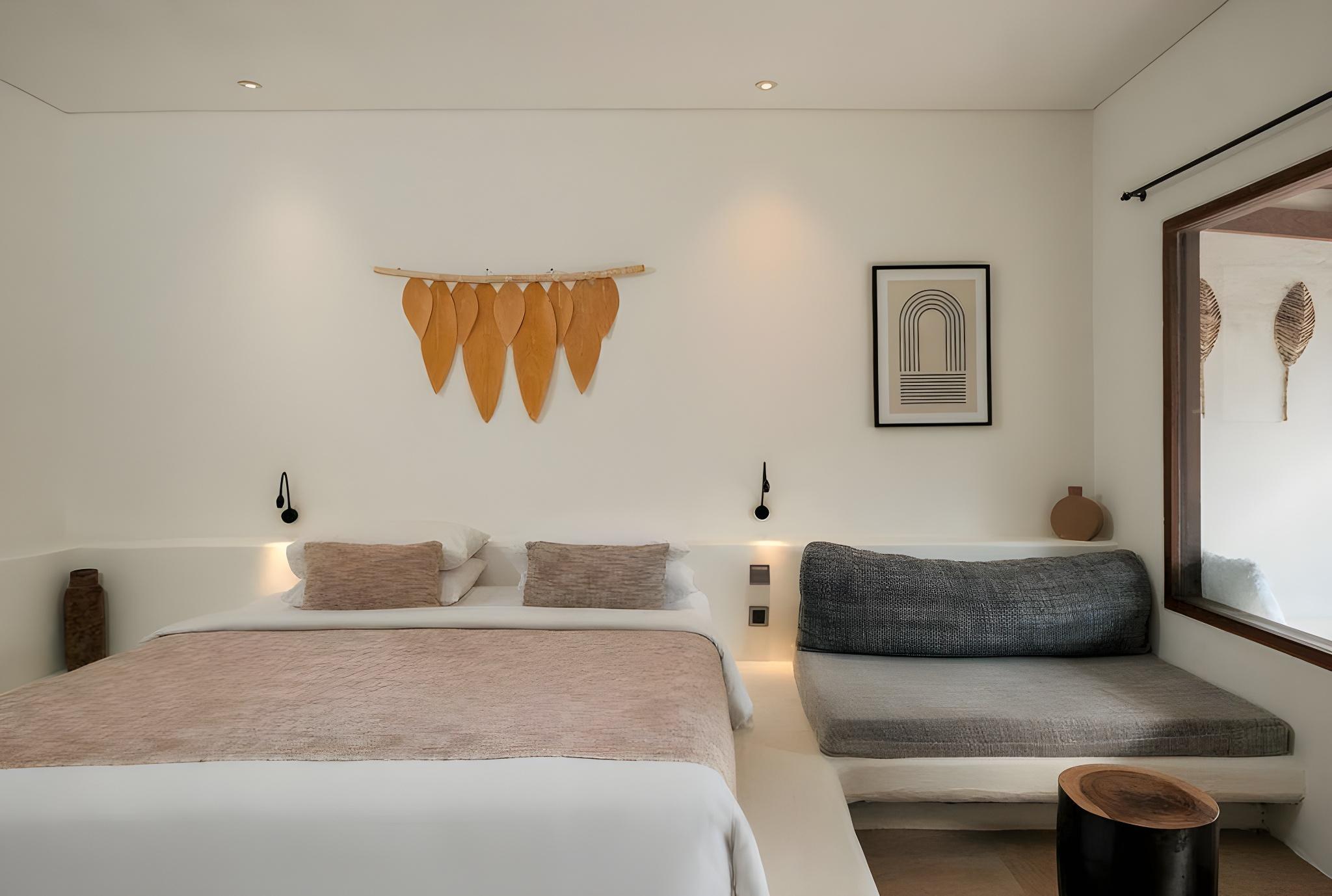 Junior Suite, Shared Pool, Pool Access