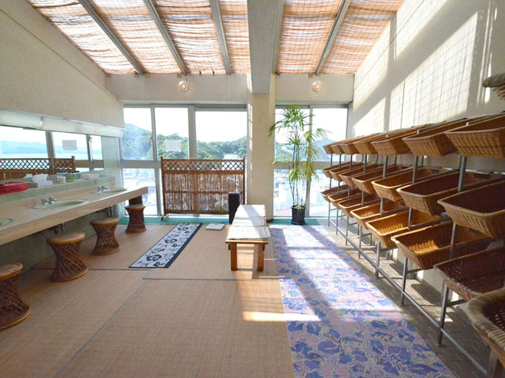 Toushijima Onsen Suzunami 36/53