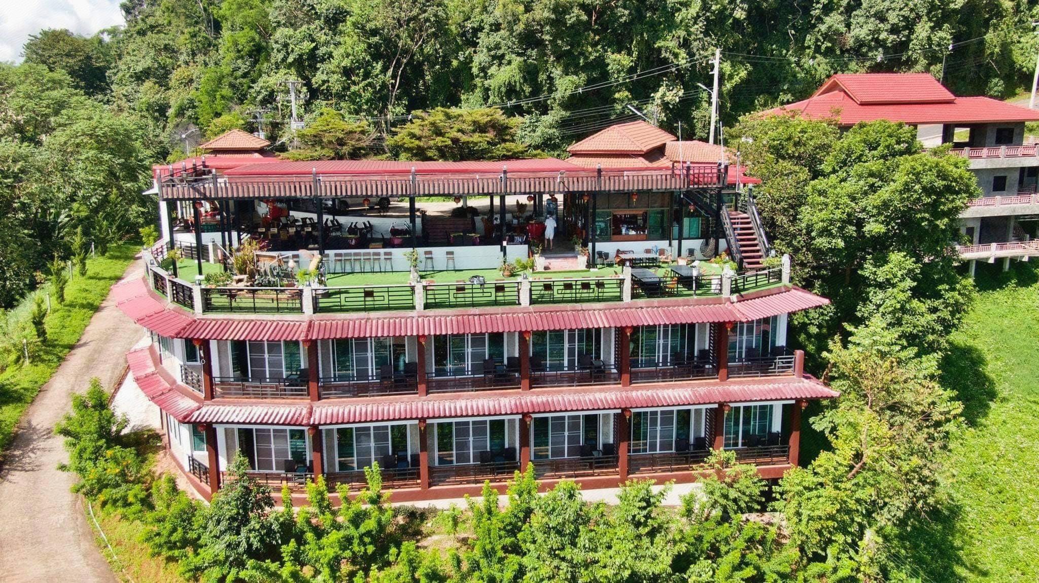Phumaketawan Resort 3/47