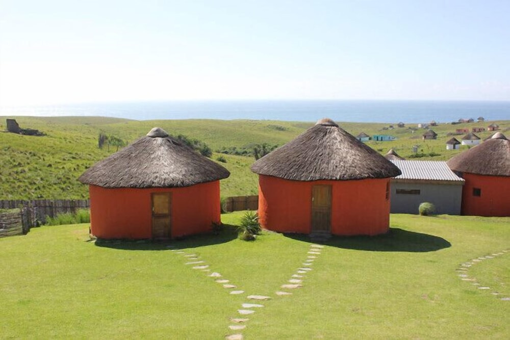 Swell Eco Lodge 30/31