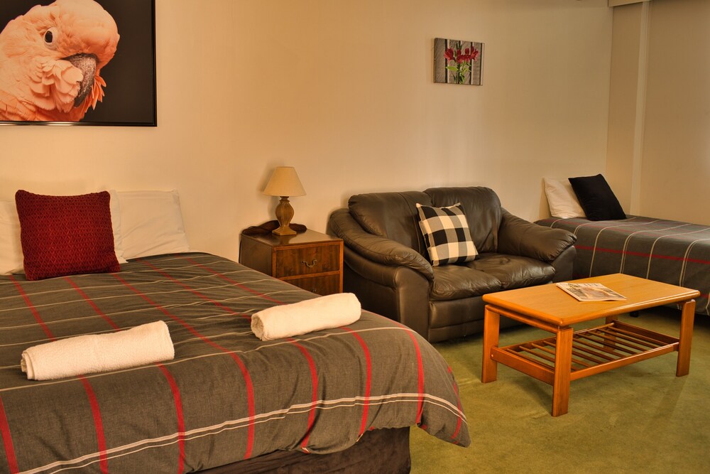 Cape Jervis Accommodation and Caravan Park 40/72