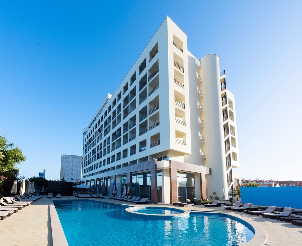TRYP by Wyndham Lisboa Caparica Mar in COSTA DA CAPARICA