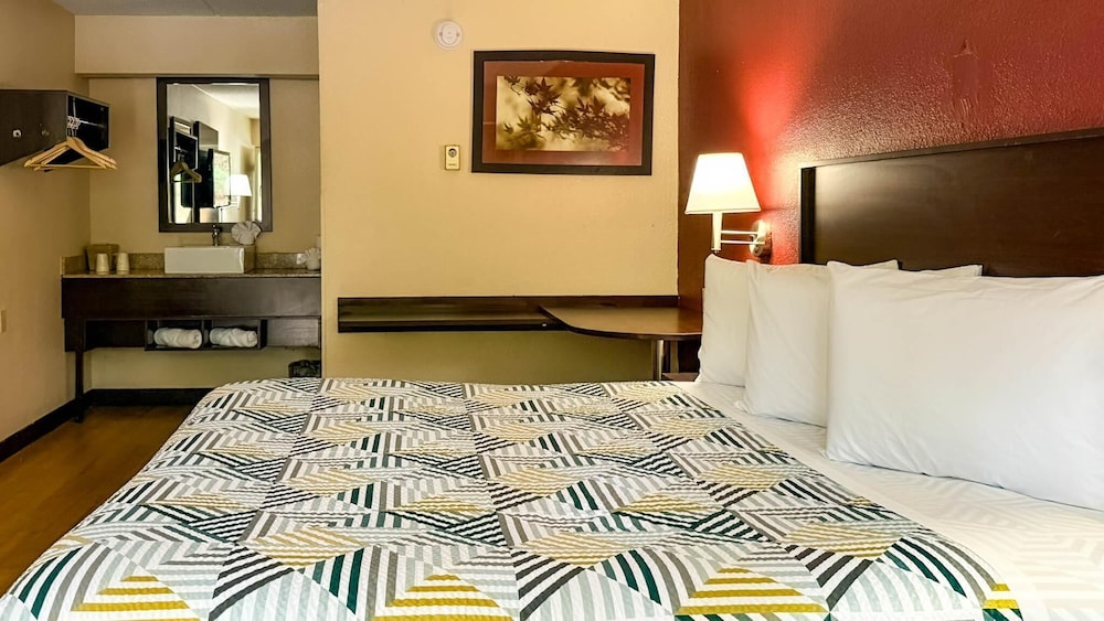 Motel 6 Atlanta Smyrna / Ballpark 48/60