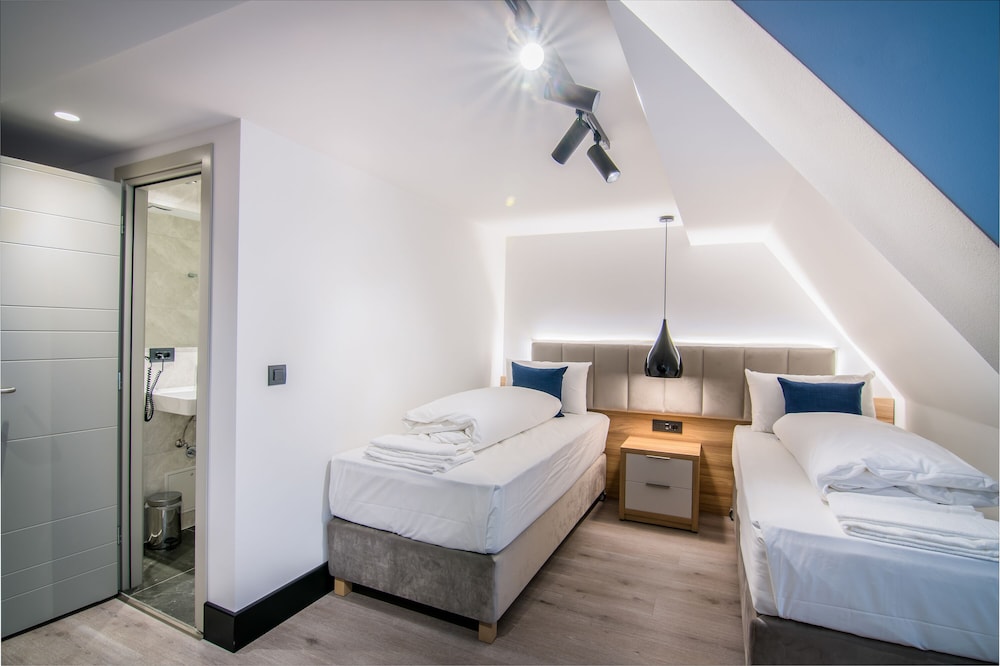 Hotel Wilder Mann 13/50