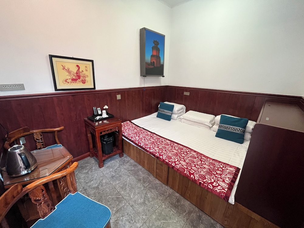 Baichanghong Inn 11/50
