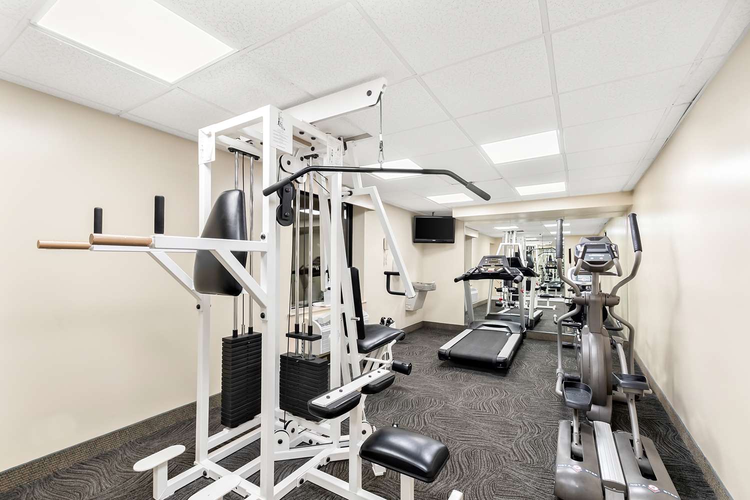 Best Western Fairfax 13/27