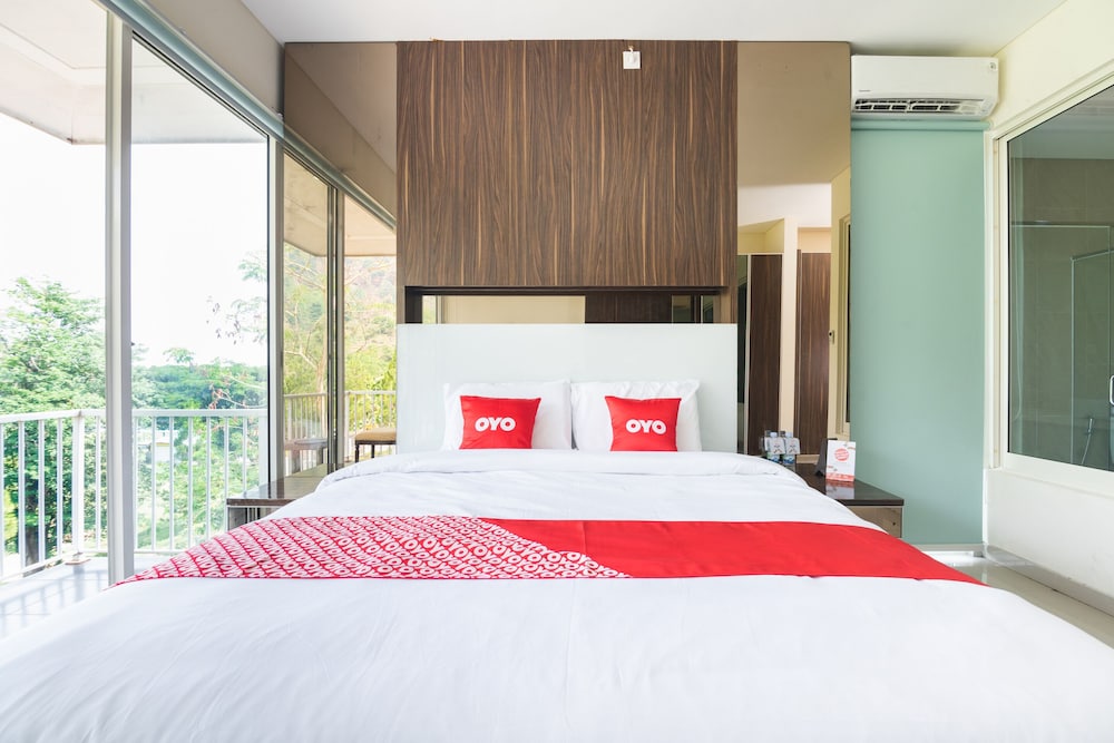 OYO 2001 Taman Dayu Villa Golf View 17/32