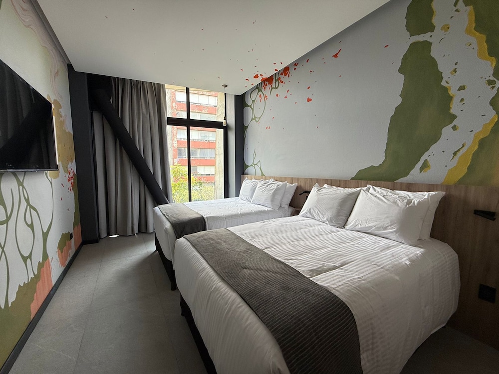 Street Art Hotel Roma 19/50