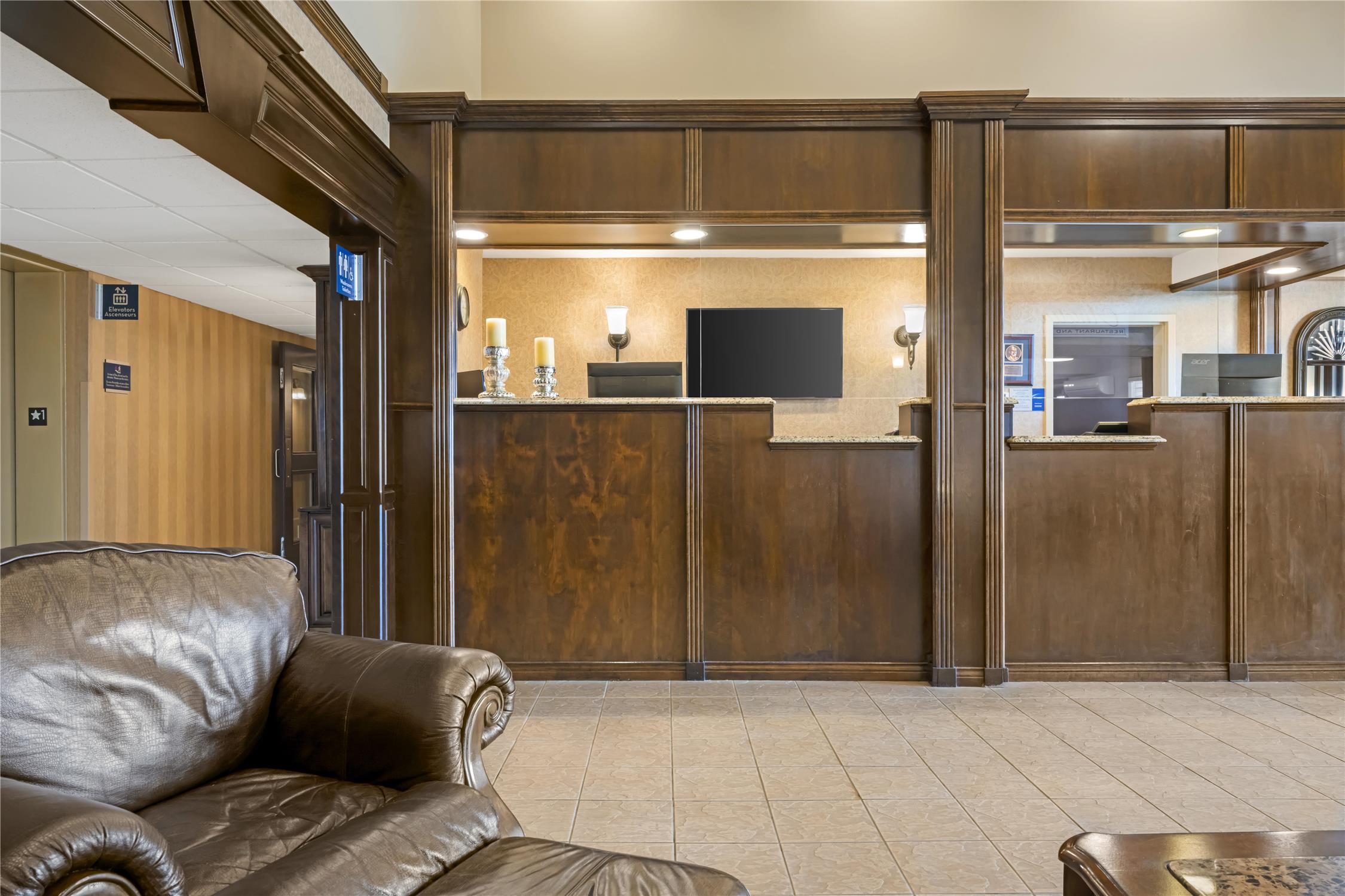 Best Western Plus Grand-Sault Hotel & Suites 4/26