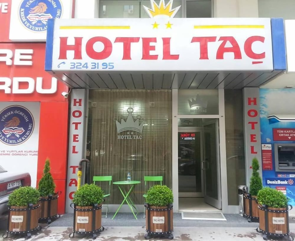 Tac Hotel 4/50