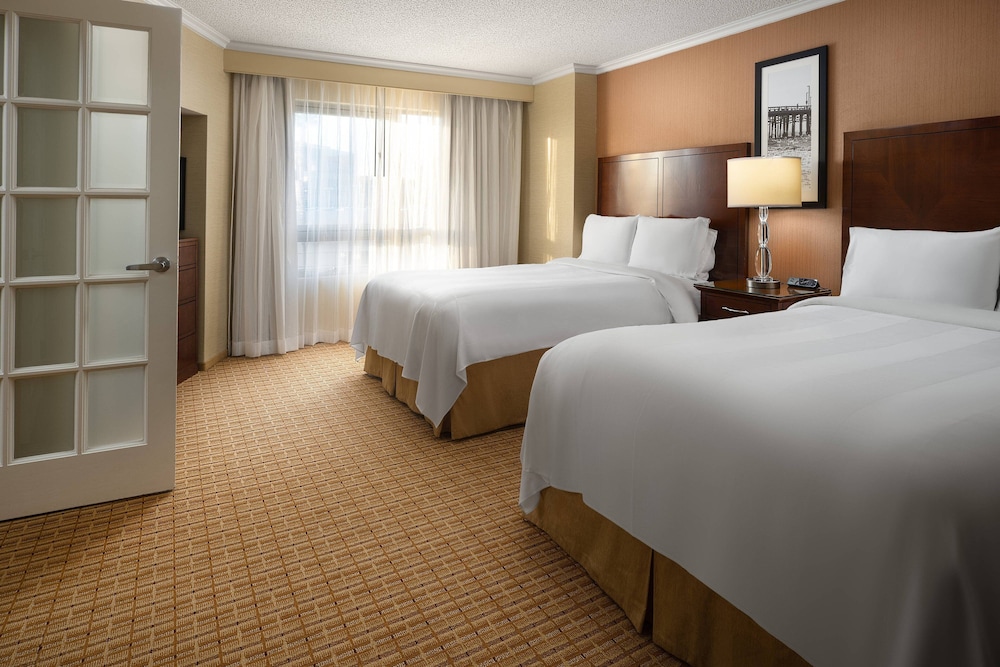 Marriott Newport Beach Bayview 10/51