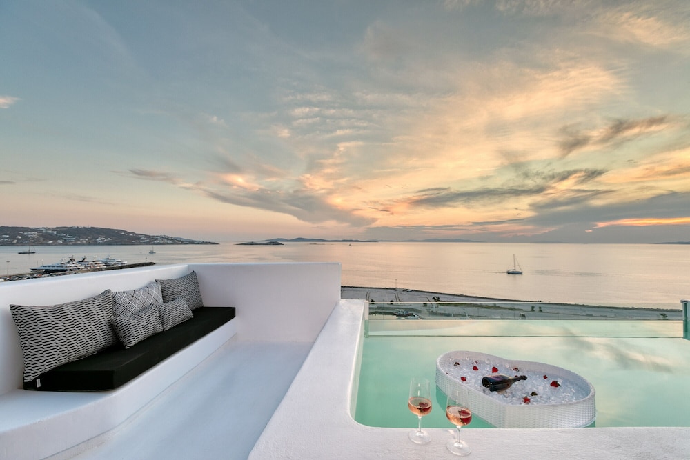 Omiros The Feelgood Hotel 40/50