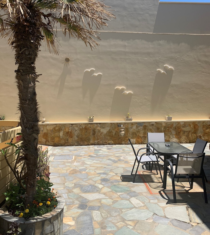 Ermis Suites 26/51
