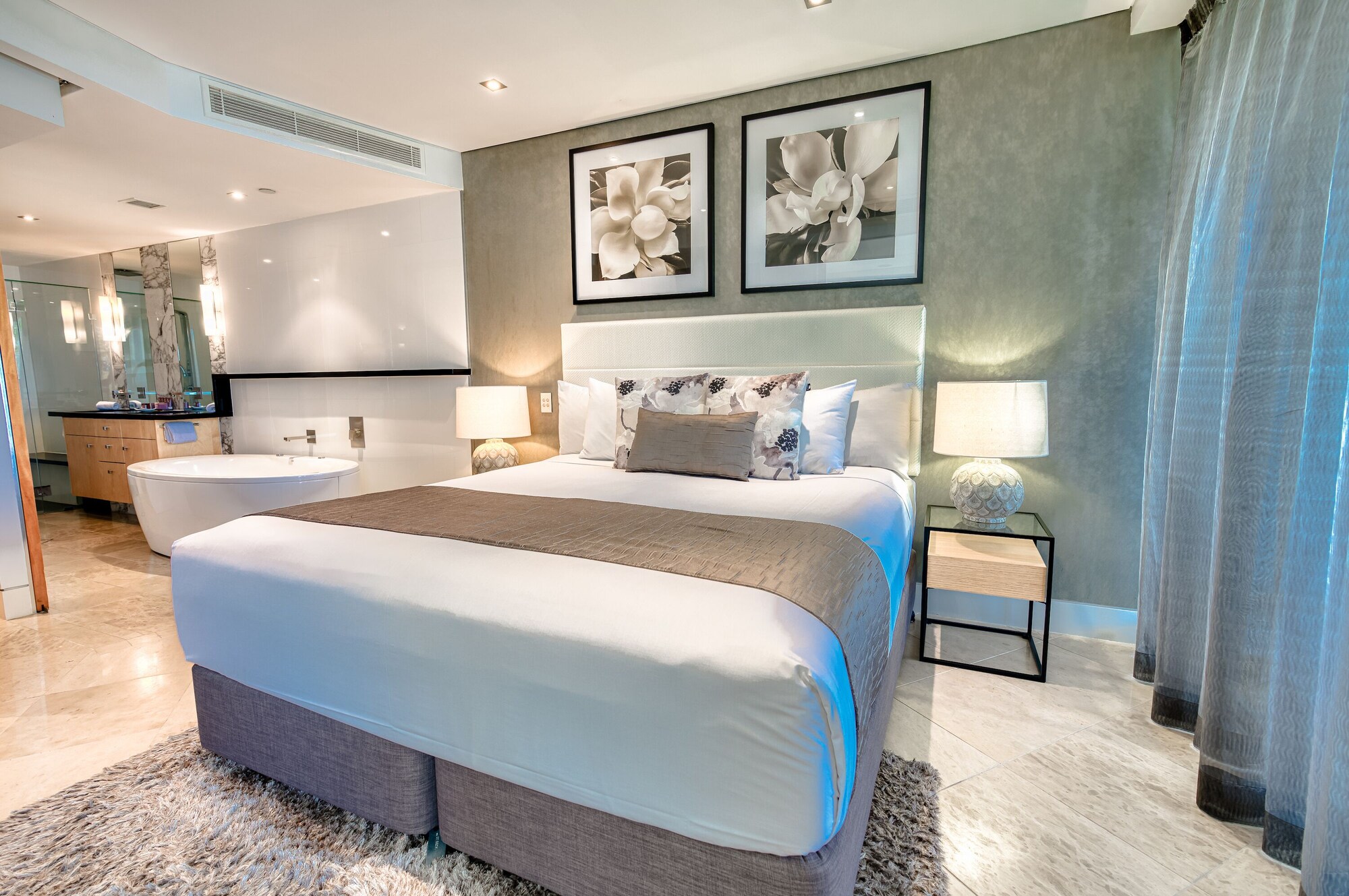 2 BEDROOMS, PENTHOUSE, OCEAN VIEW