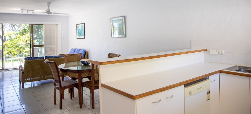 Latitude 16 Port Douglas Beachfront Terrace 11/50