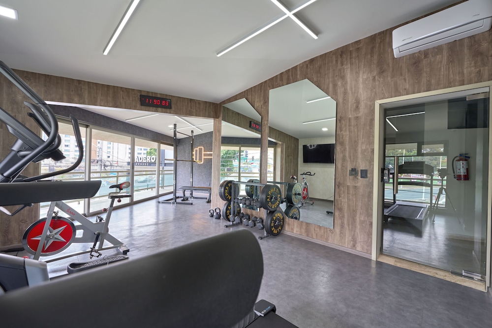 Hotel Estancia Business Class 27/50