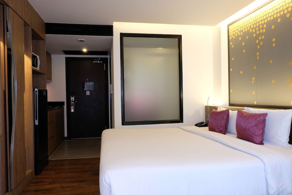 The Beach Heights Resort 23/76