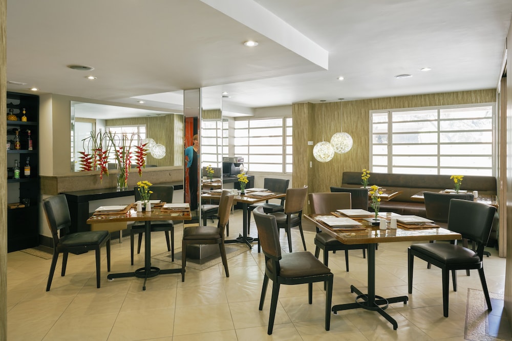 Hotel Retiro 84 By Mij Hotels 41/50