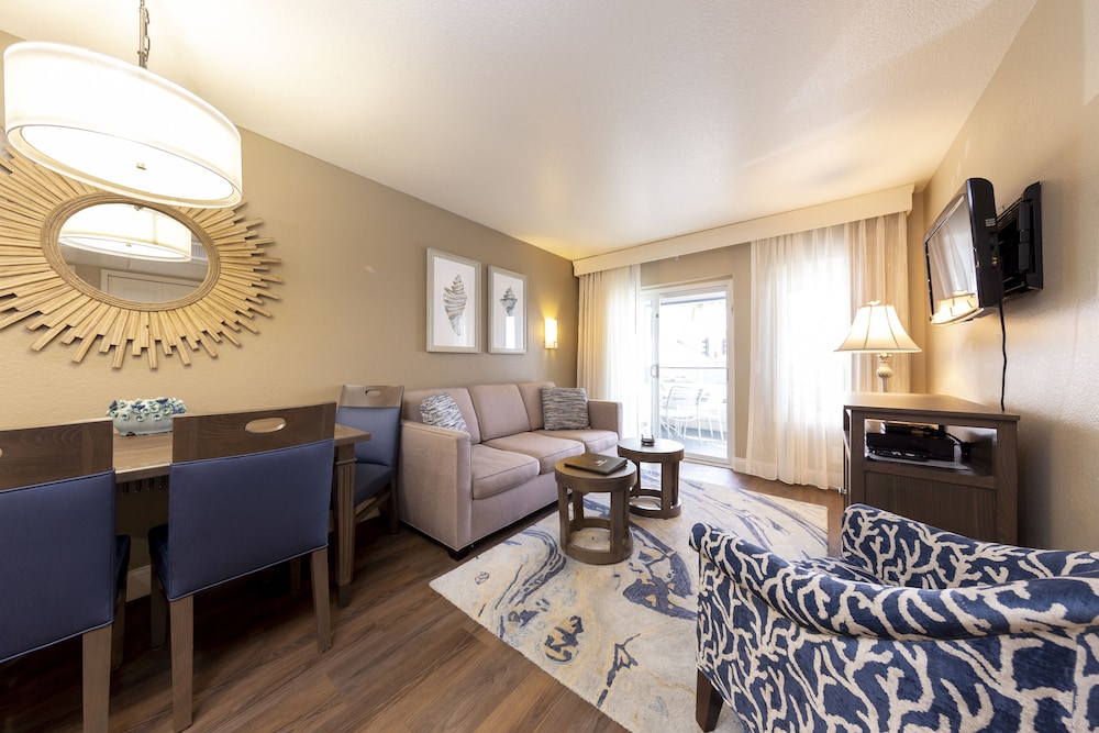 Capistrano Surfside Inn 58/83