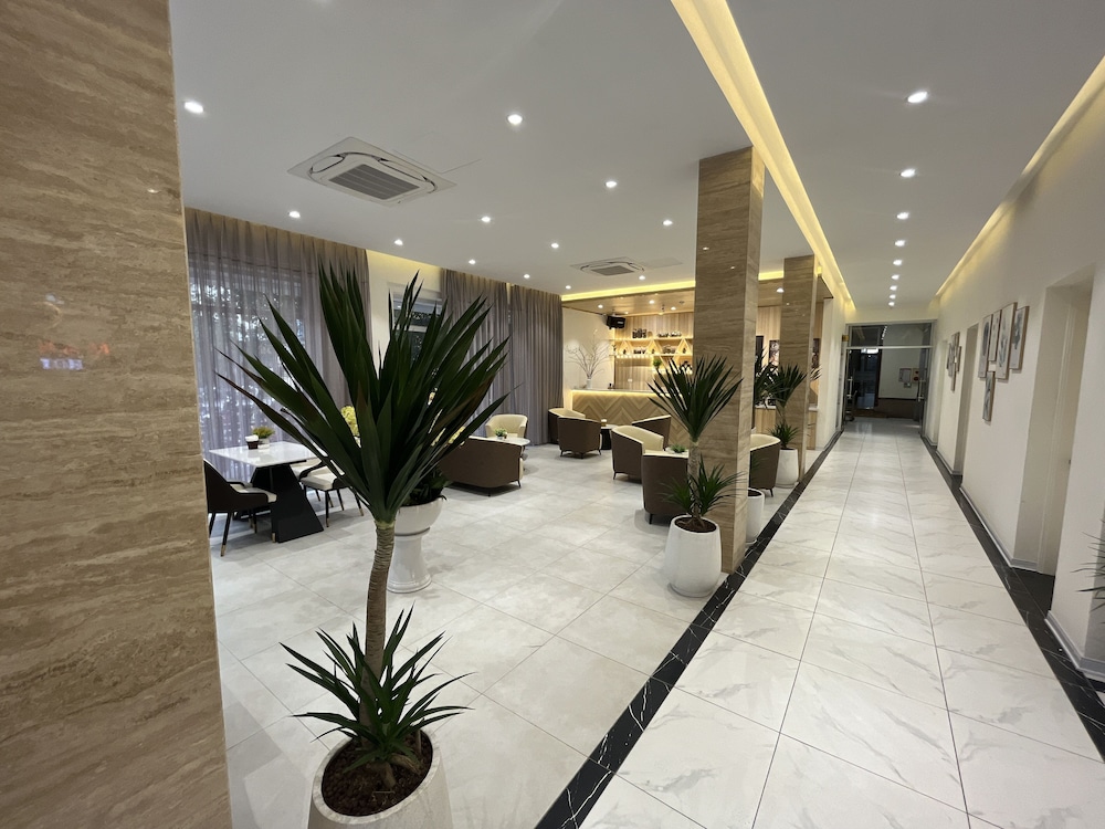 Mango Hotel Hanoi 34/50