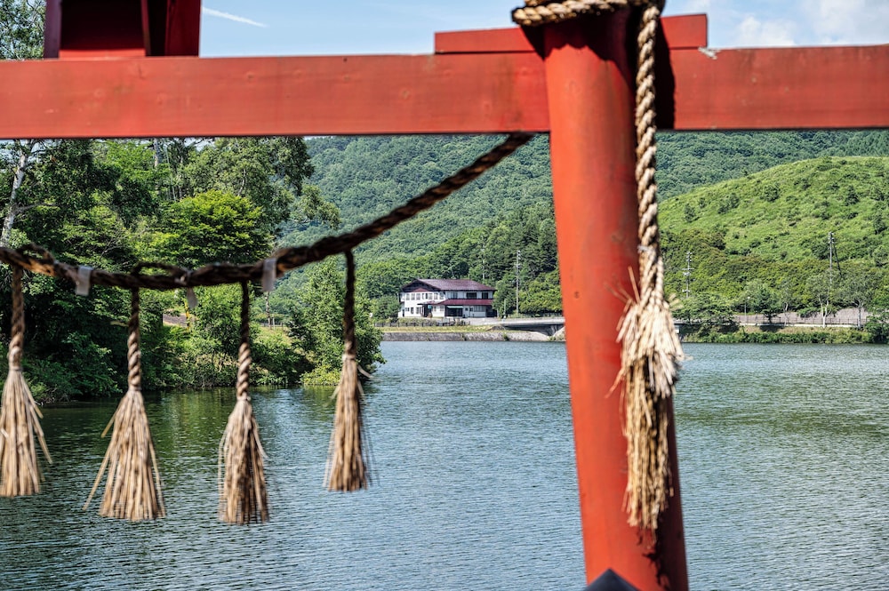 Lakeside Guest House Hostel Jil 32/39