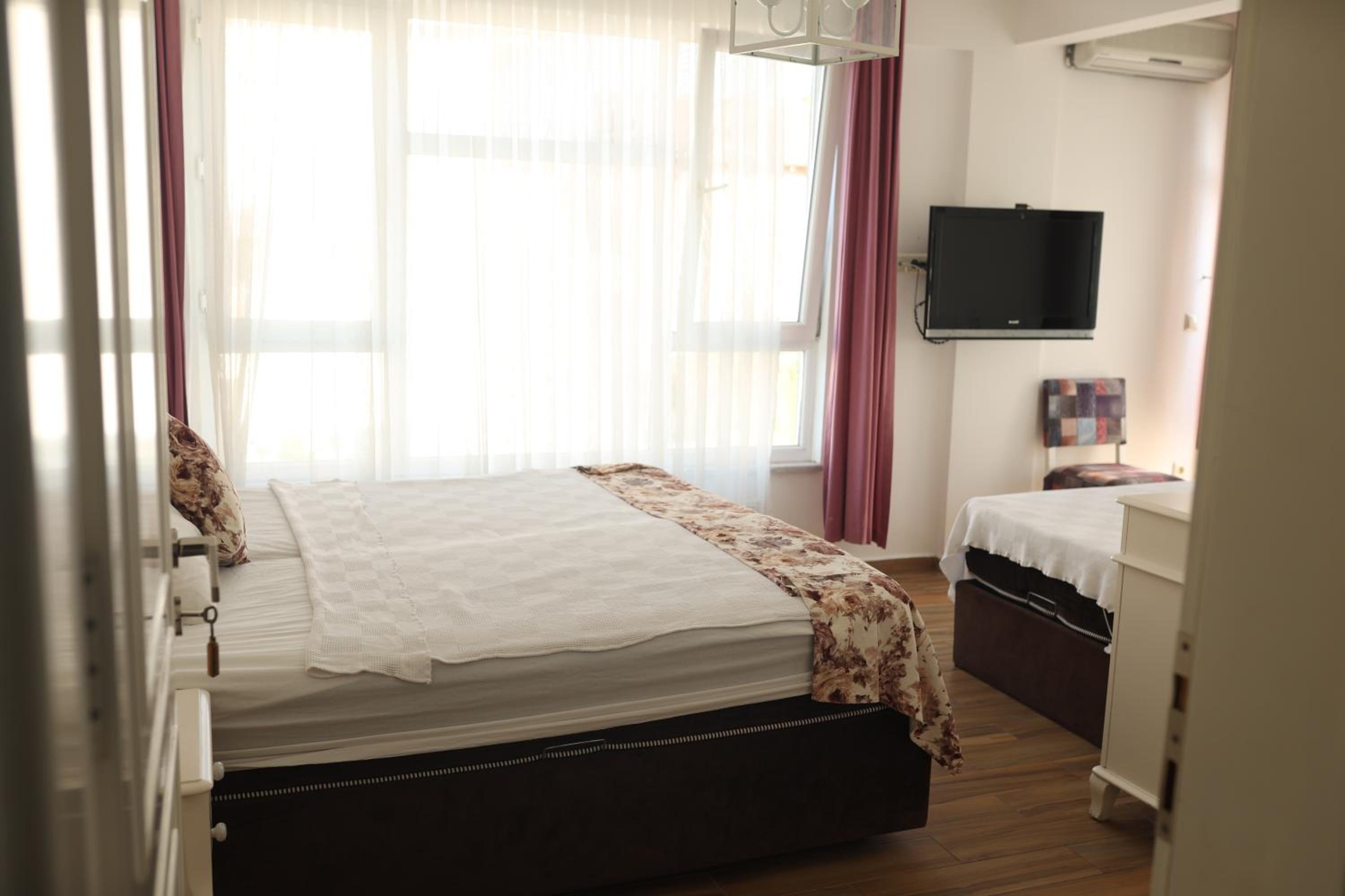 Sebile Hanim Sahil Otel 11/16